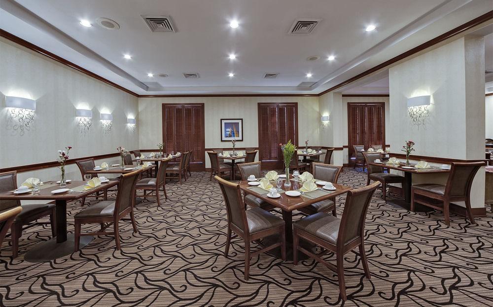 Hotel Doubletree By Hilton Boston Logan Airport Chelsea Esterno foto