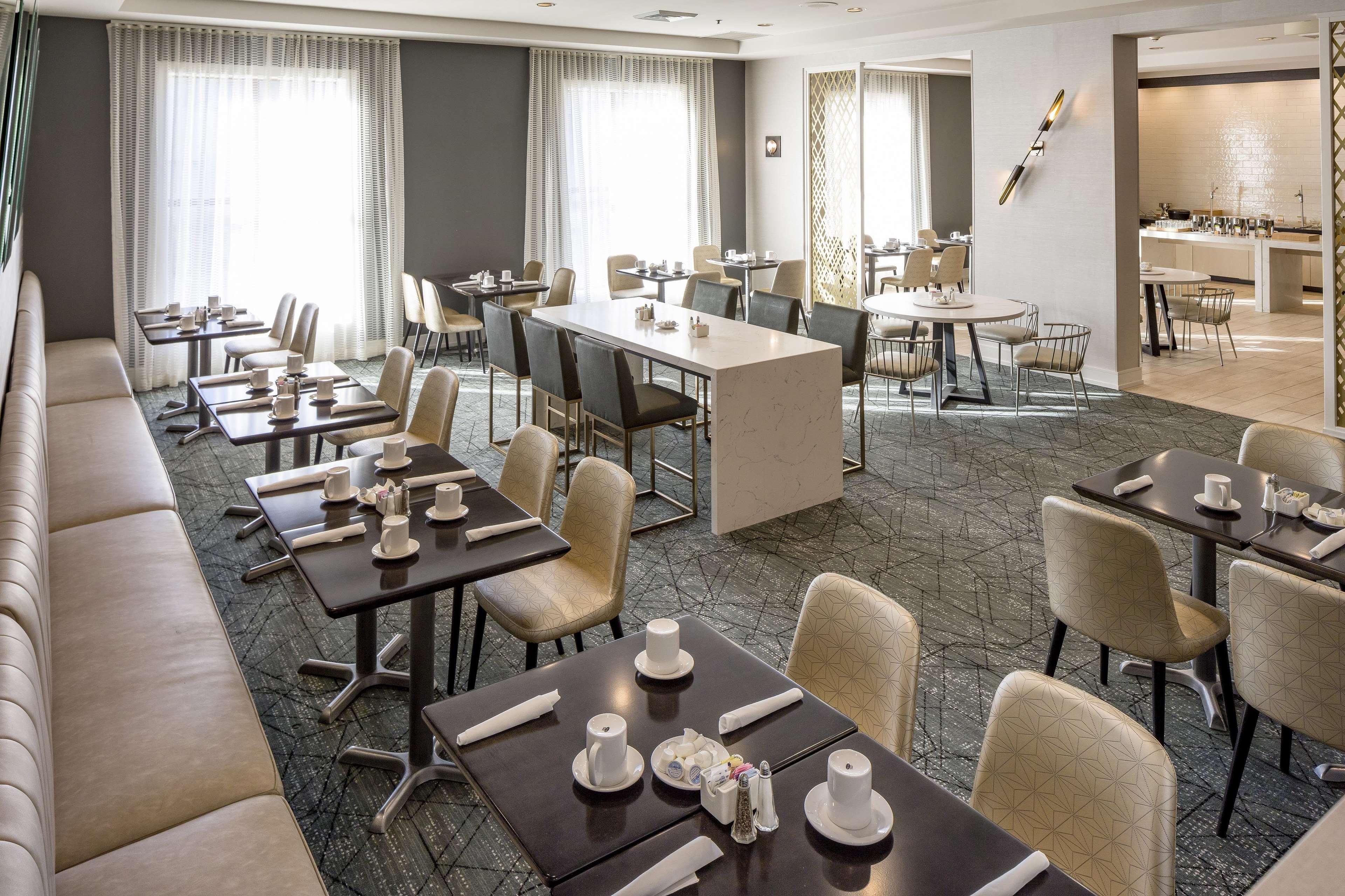 Hotel Doubletree By Hilton Boston Logan Airport Chelsea Servizi foto